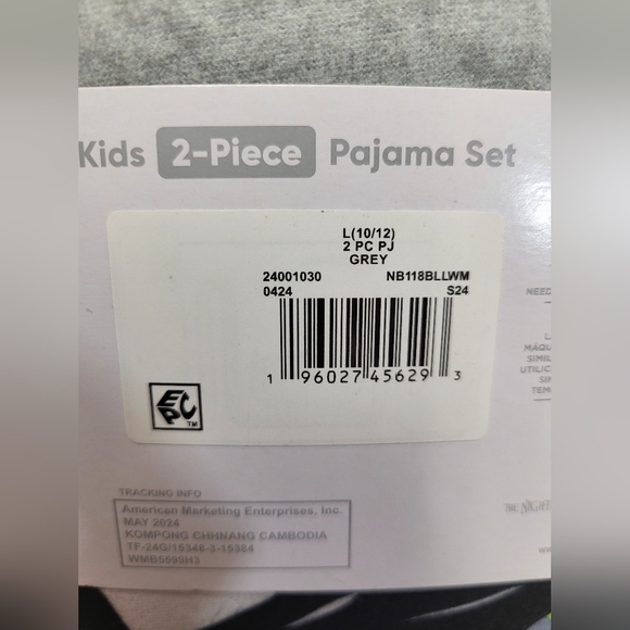 NWT The Nightmare before Christmas Kid's Pajama Set Long Sleeve Top/Pants 10/12 - Picture 6 of 7